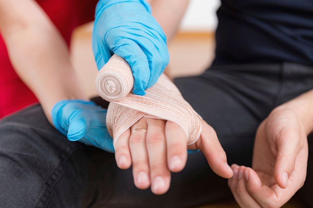 Basic Emergency First Aid Responder (NQF 2) | RISE360 Academy
